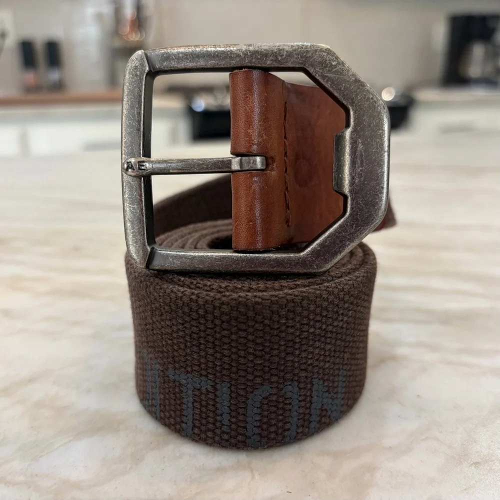 American Eagle Outfitters brown woven