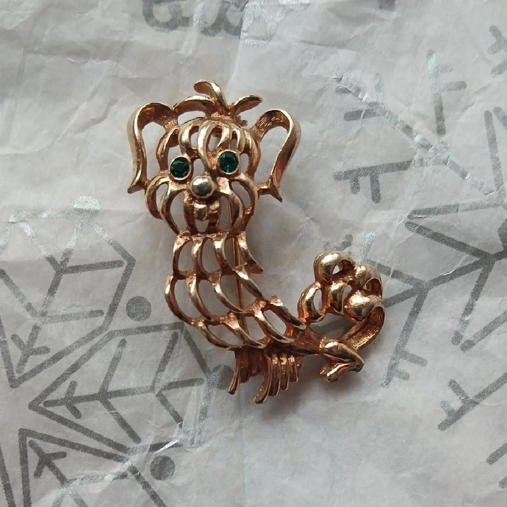 🍊3/$15🍊 Avon Dog Brooch Pin
