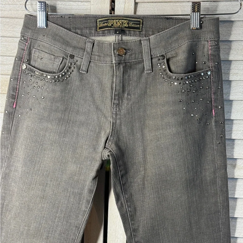 PINK Victoria’s Secret Gray Skinny Jeans Size 4 Rhinestone Stretch Denim Chic