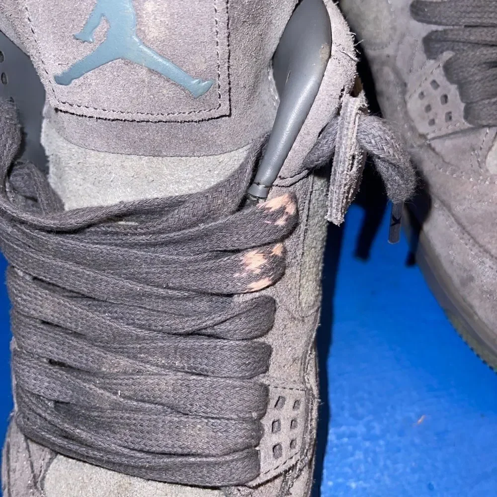 KAWS x NIKE AIR JORDAN RETRO IV 4 GREY  930155 003 SIZE 12