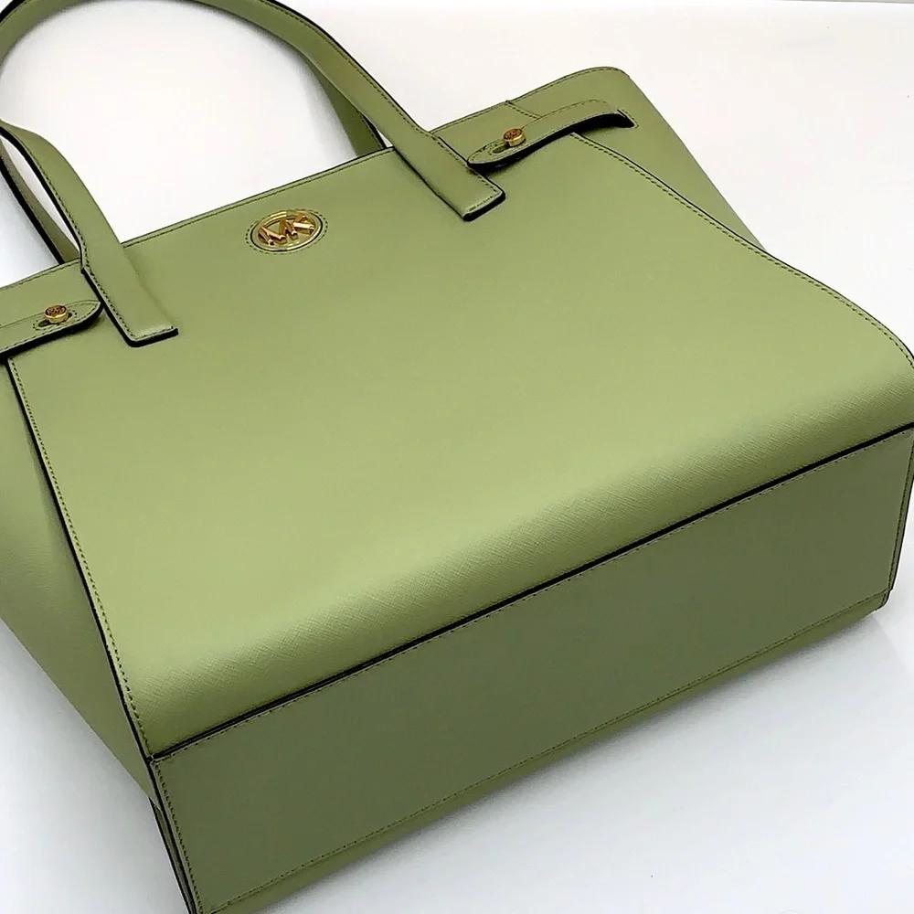 Michael Kors product details