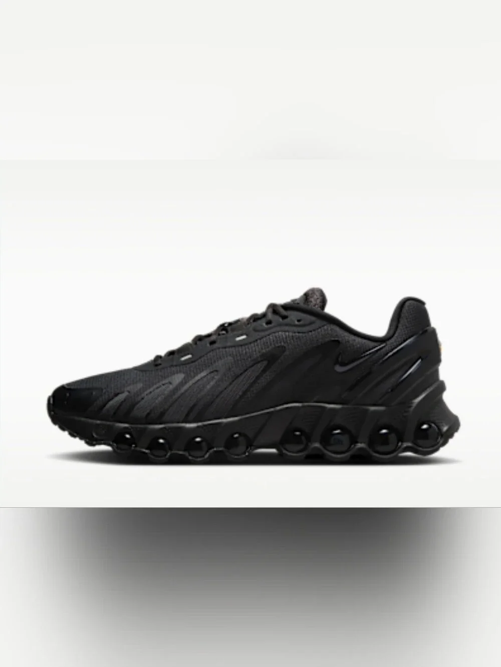 Nike delivers lighter
