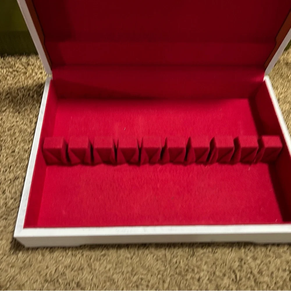 Gorgeous old silverware box chalk painted and waxed Fleur-de-lis