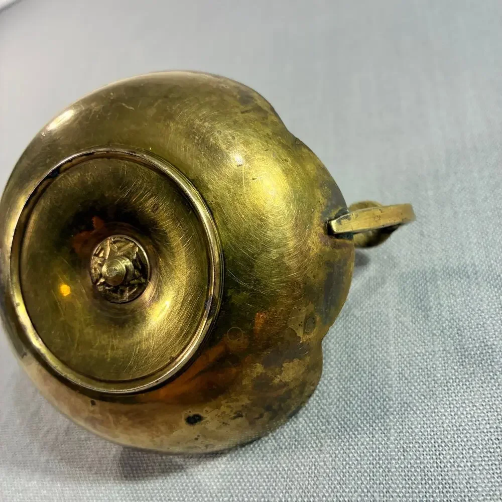 Vintage Solid Brass Chamberstick Finger Loop Candle Holder Scalloped Drip Tray