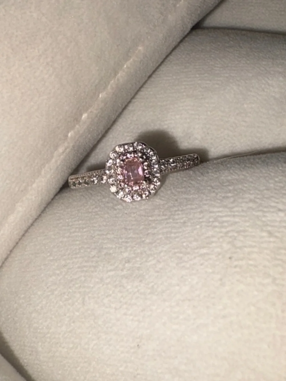 N/A elegant halo