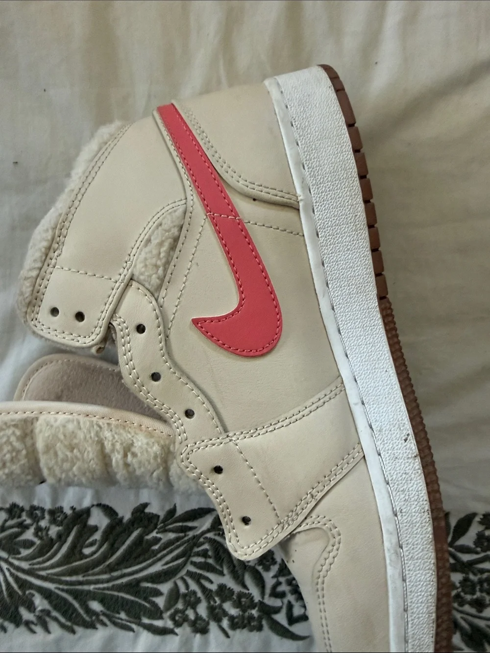 Jordan cream high