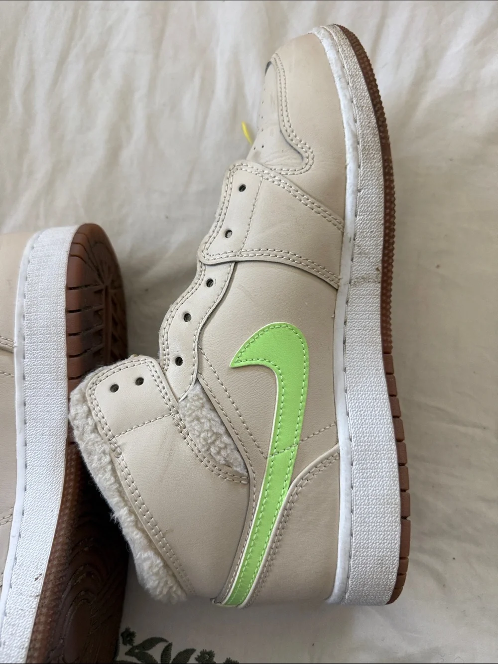 Jordan cream high