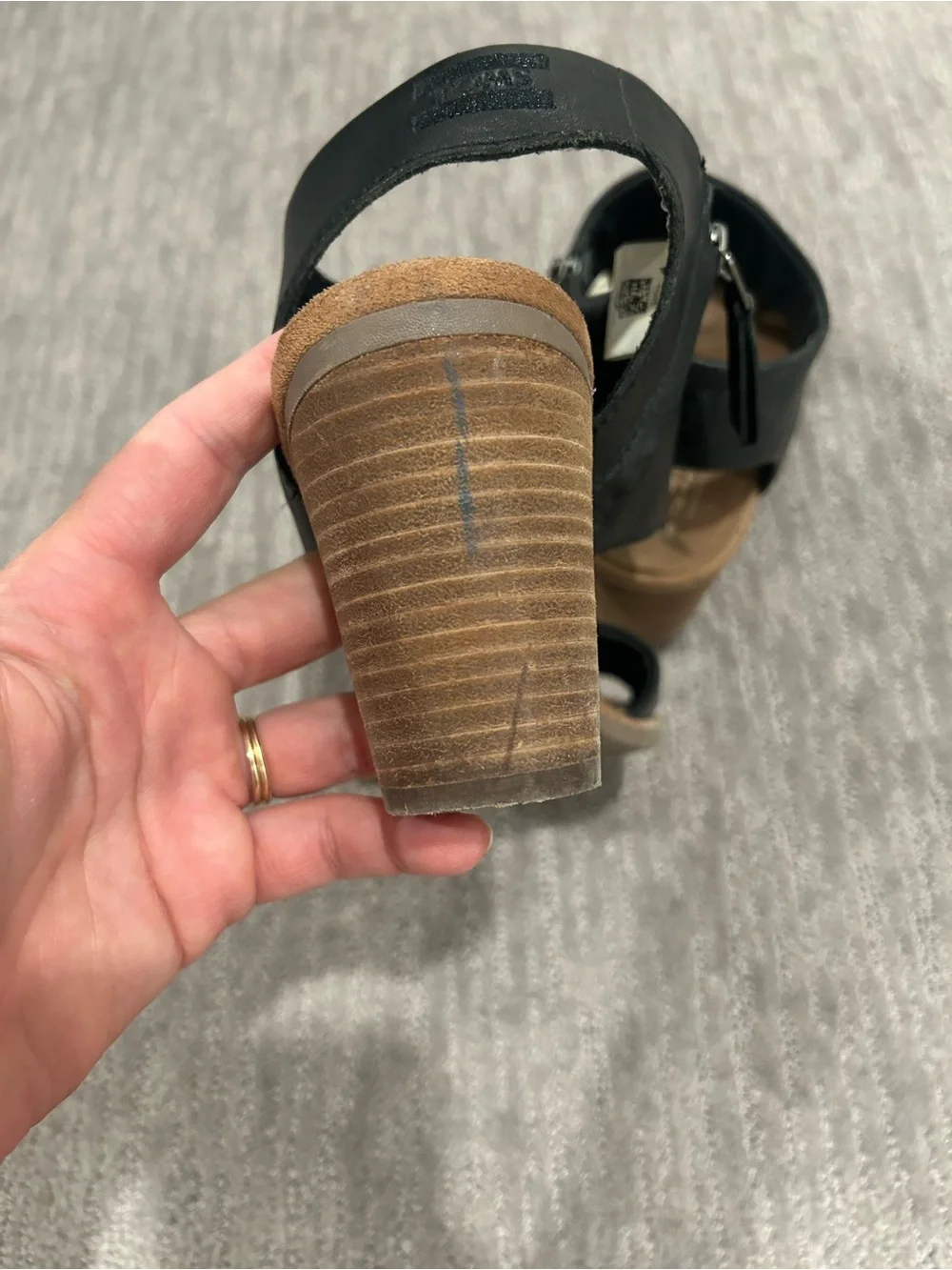 Toms leather sandals wedge