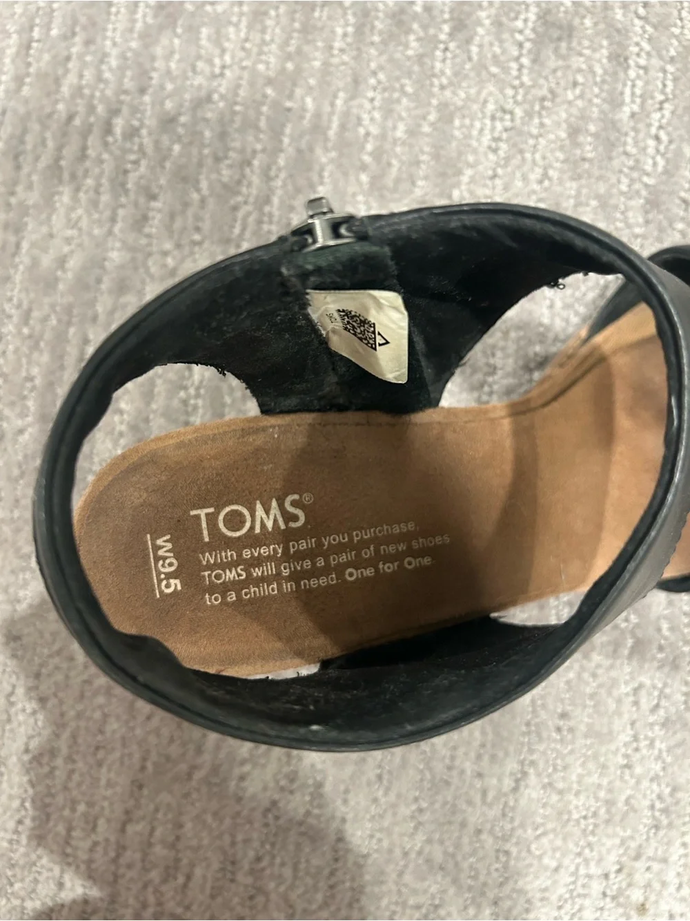 Toms wedge cushioned brown