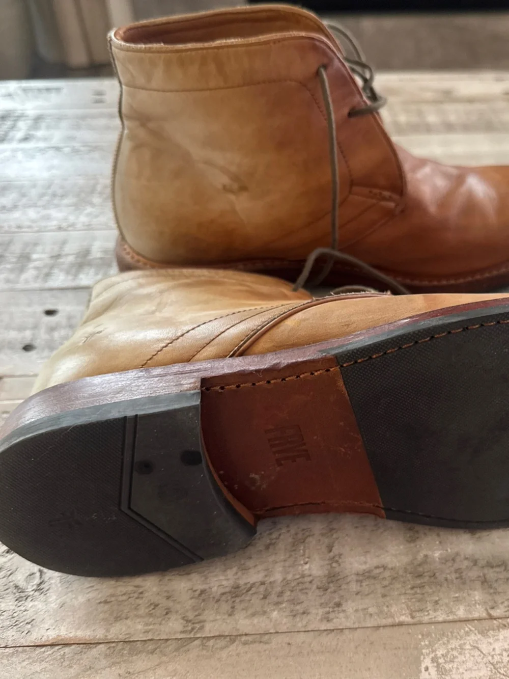 Frye outfits closure welt