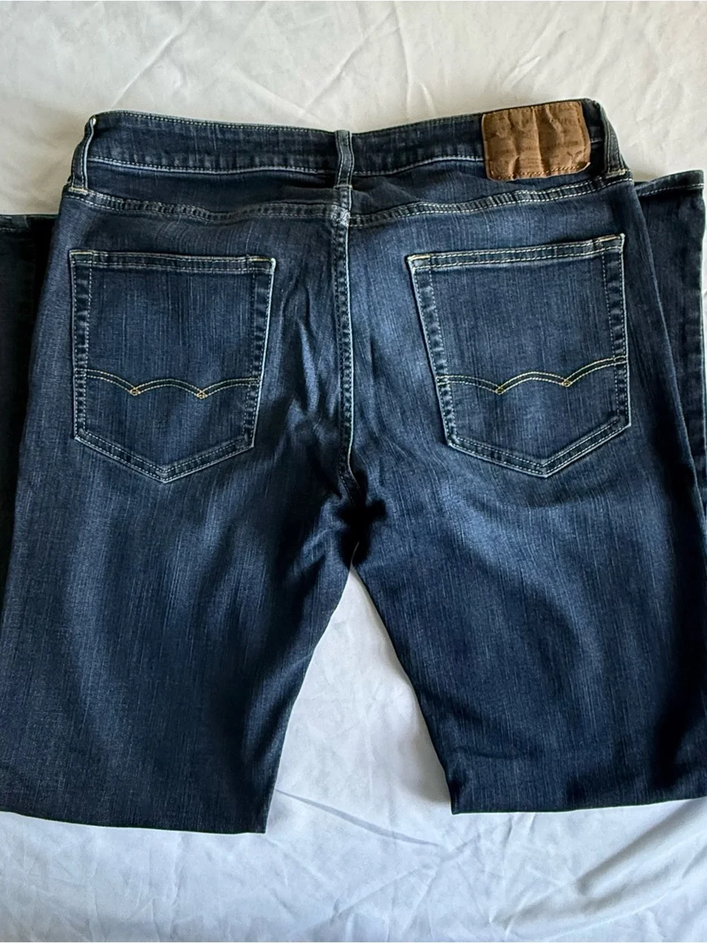 Men’s Dark Wash Denim Jeans - Classic Blue