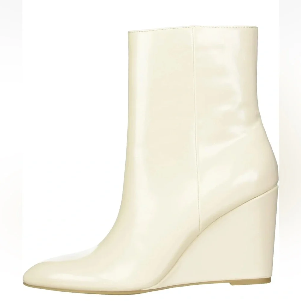 Dolce Vita without used chic