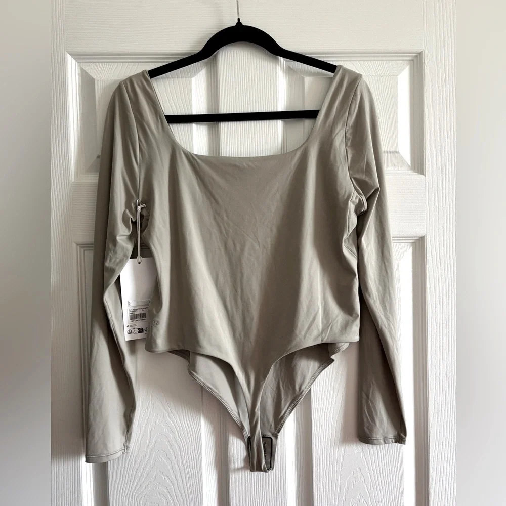 lululemon athletica this stylish