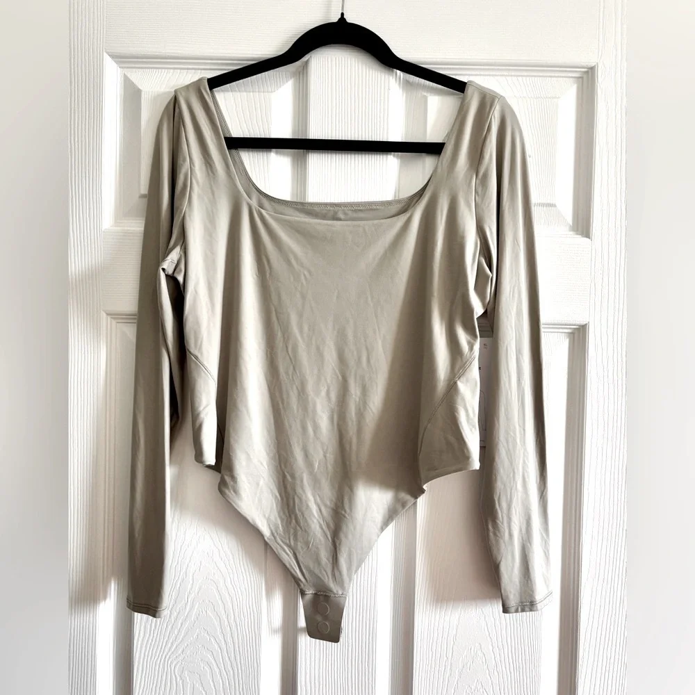 lululemon athletica this stylish
