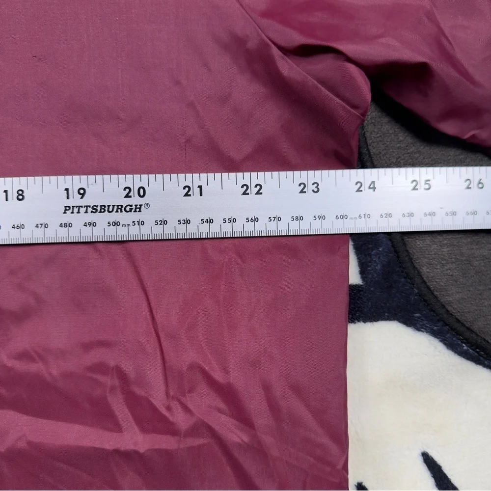 Sportsmaster maroon comfortable wear