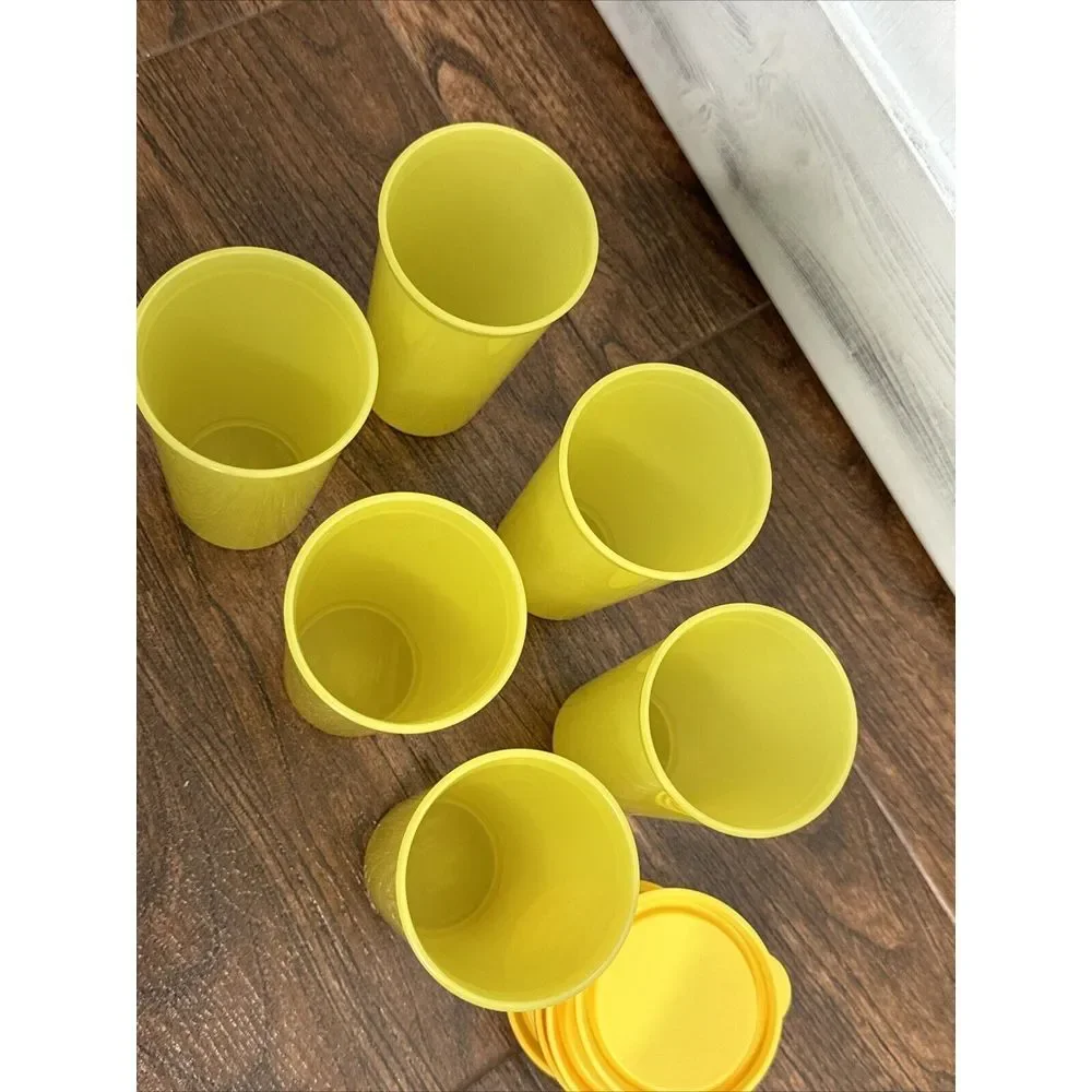 Tupperware vintage oz