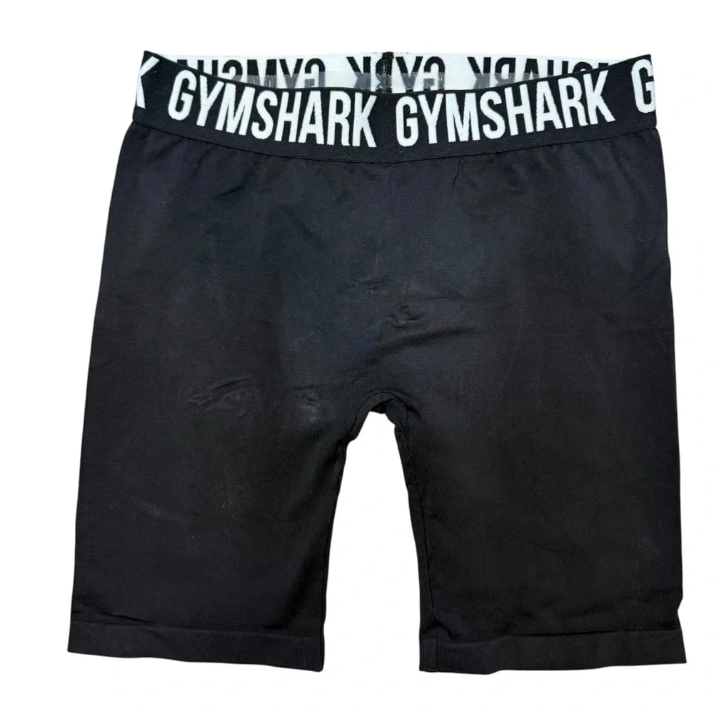 GYMSHARK‎ biker shorts size medium (flawed!)