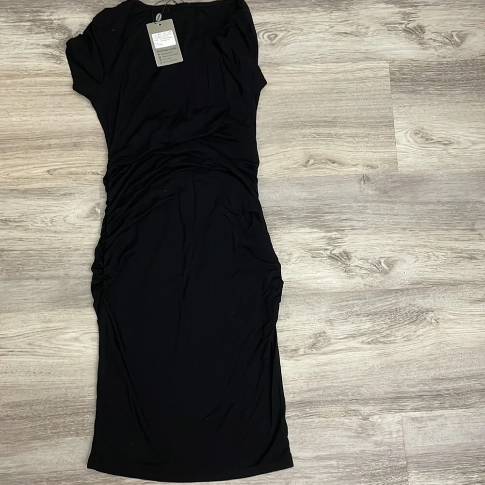 Smallshow nwt black
