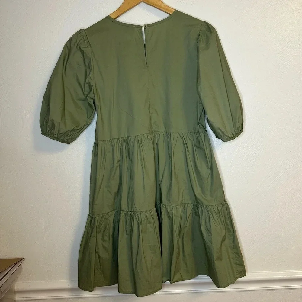Know one Cares Poplin short sleeve Tiered mini Dress size S (B3)