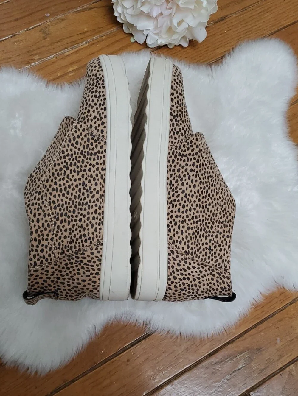Universal Thread top leopard by