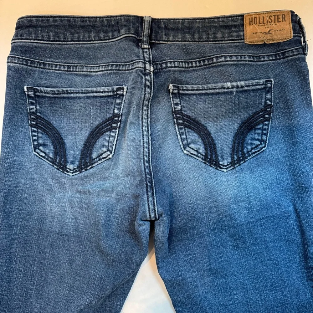 Hollister item business