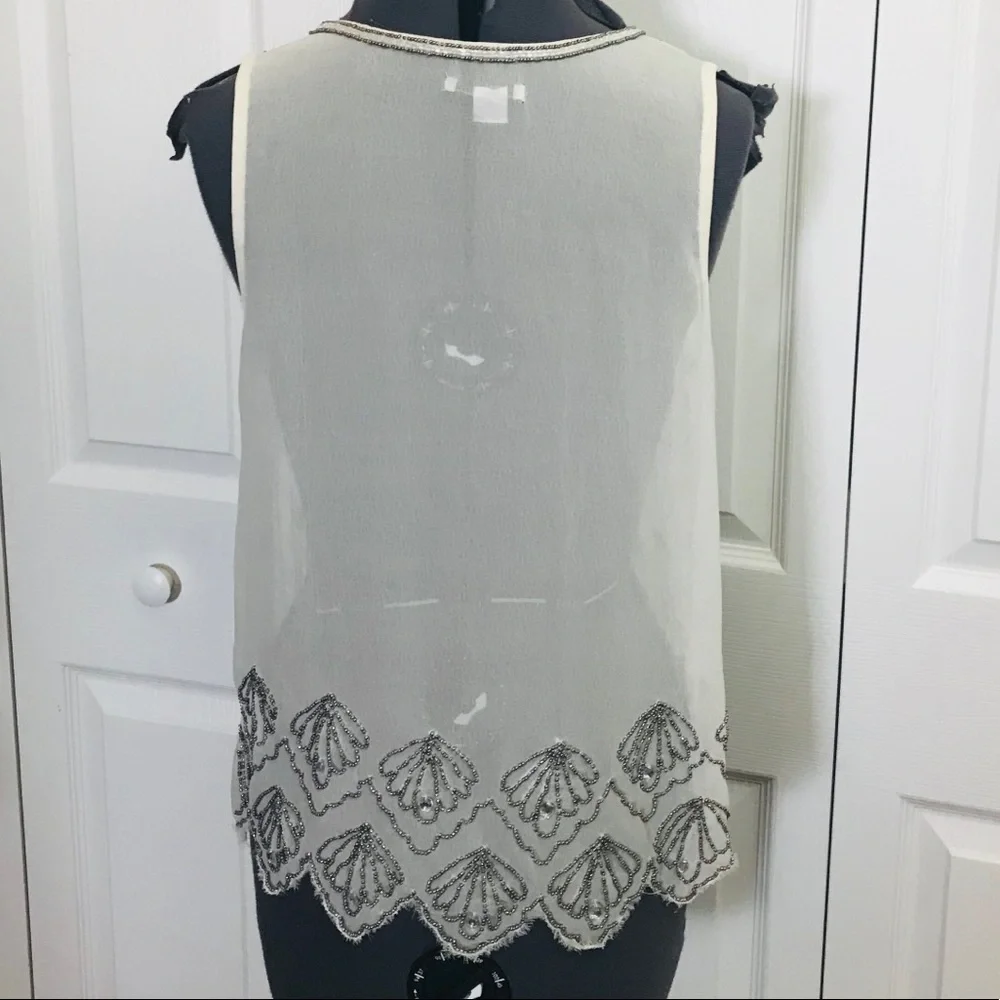 Bar III Cream Beaded Embellished Scalloped Sheer Tank Top Blouse • Size M 🔴