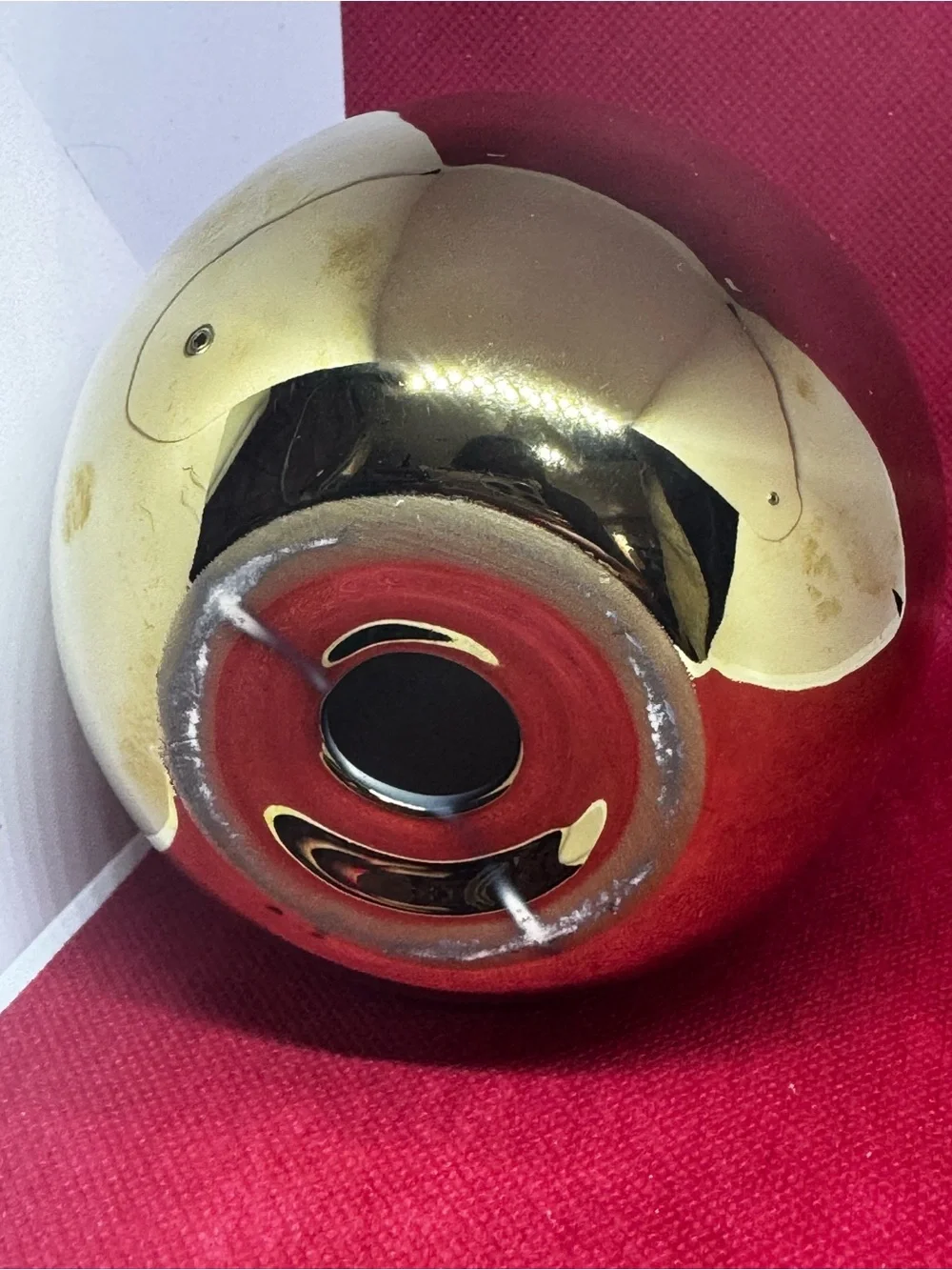 Unknown polished gold
