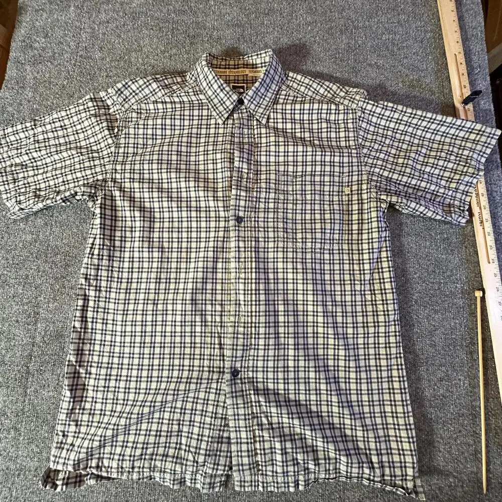 The North‎ Face Tekware Short Sleeve Plaid Shirt