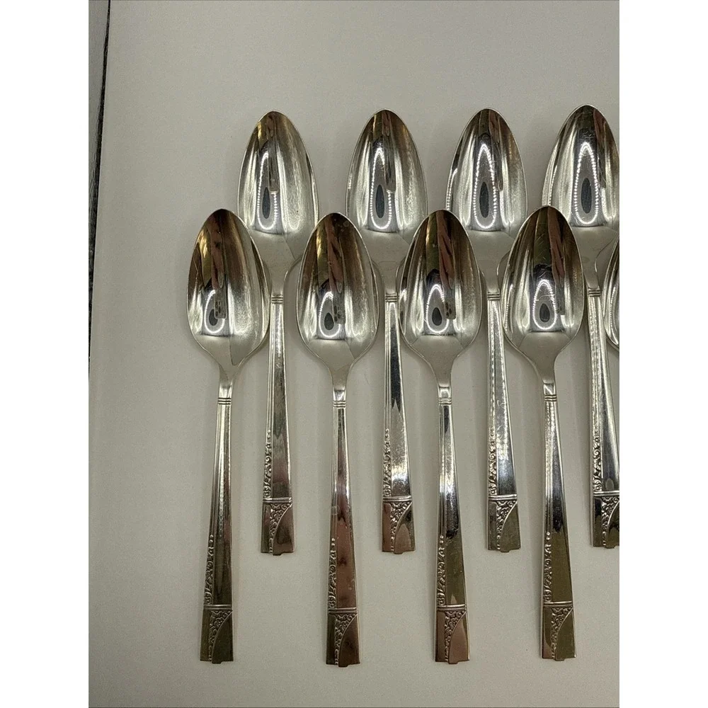 16 - Oneida Caprice Nobility Plate Silverplate Teaspoons 6