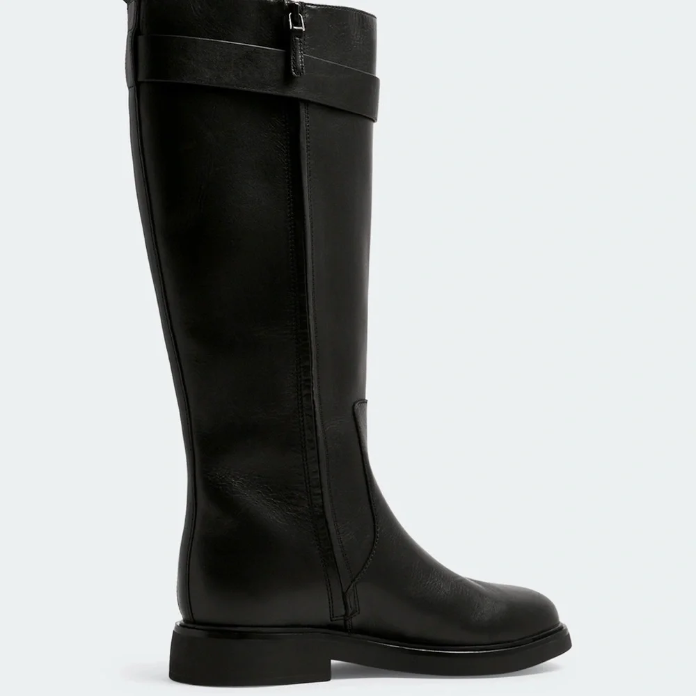 Tory Burch sleek over