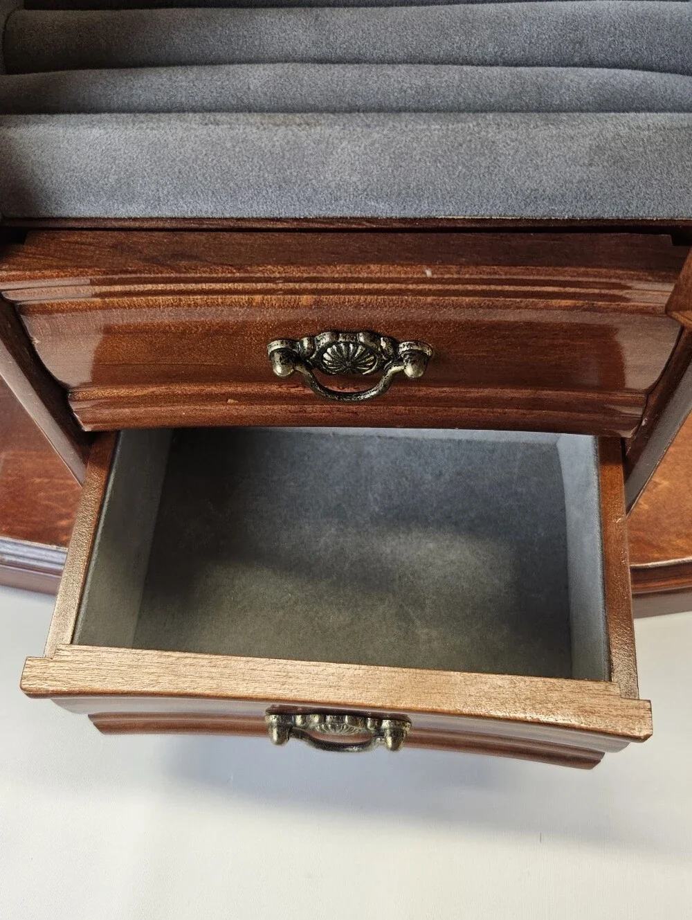 N/A vintage wooden