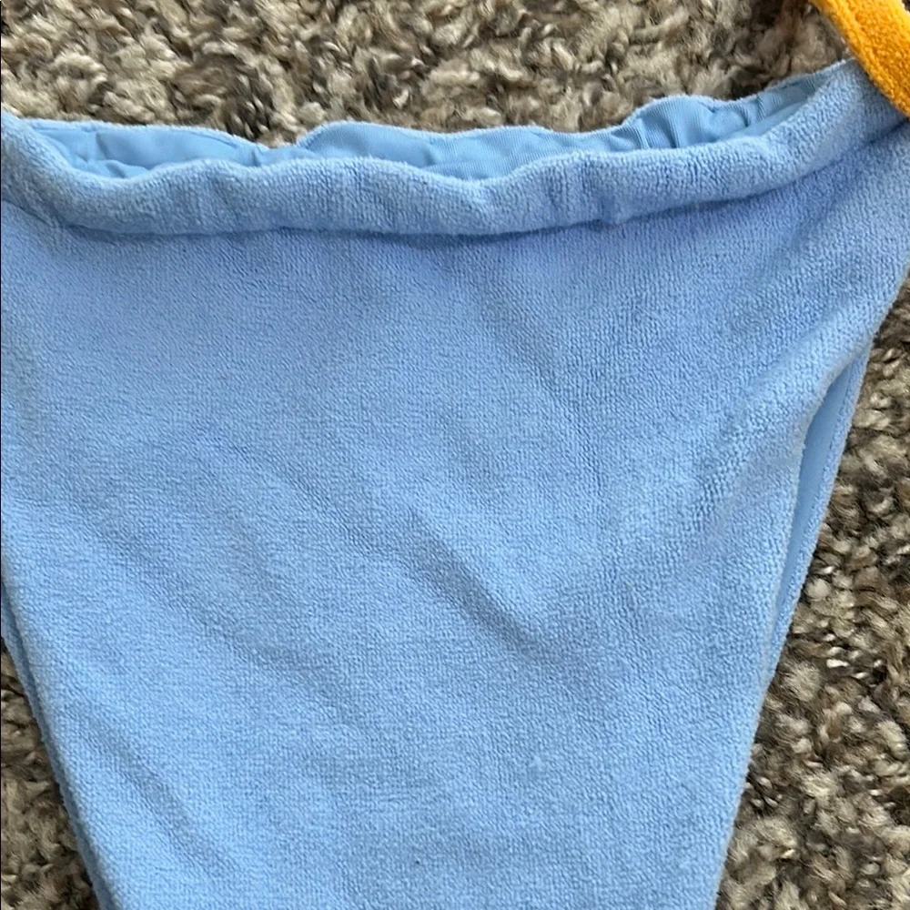 Frankies Bikinis new without