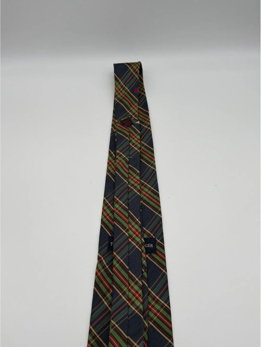 Tommy Hilfiger Mens Tie Plaid Tartan Flag Logo Silk Necktie Multicolor
