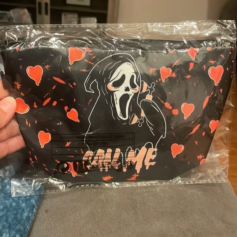 NWT HALLOWEEN POUCH​​​​​​​​
