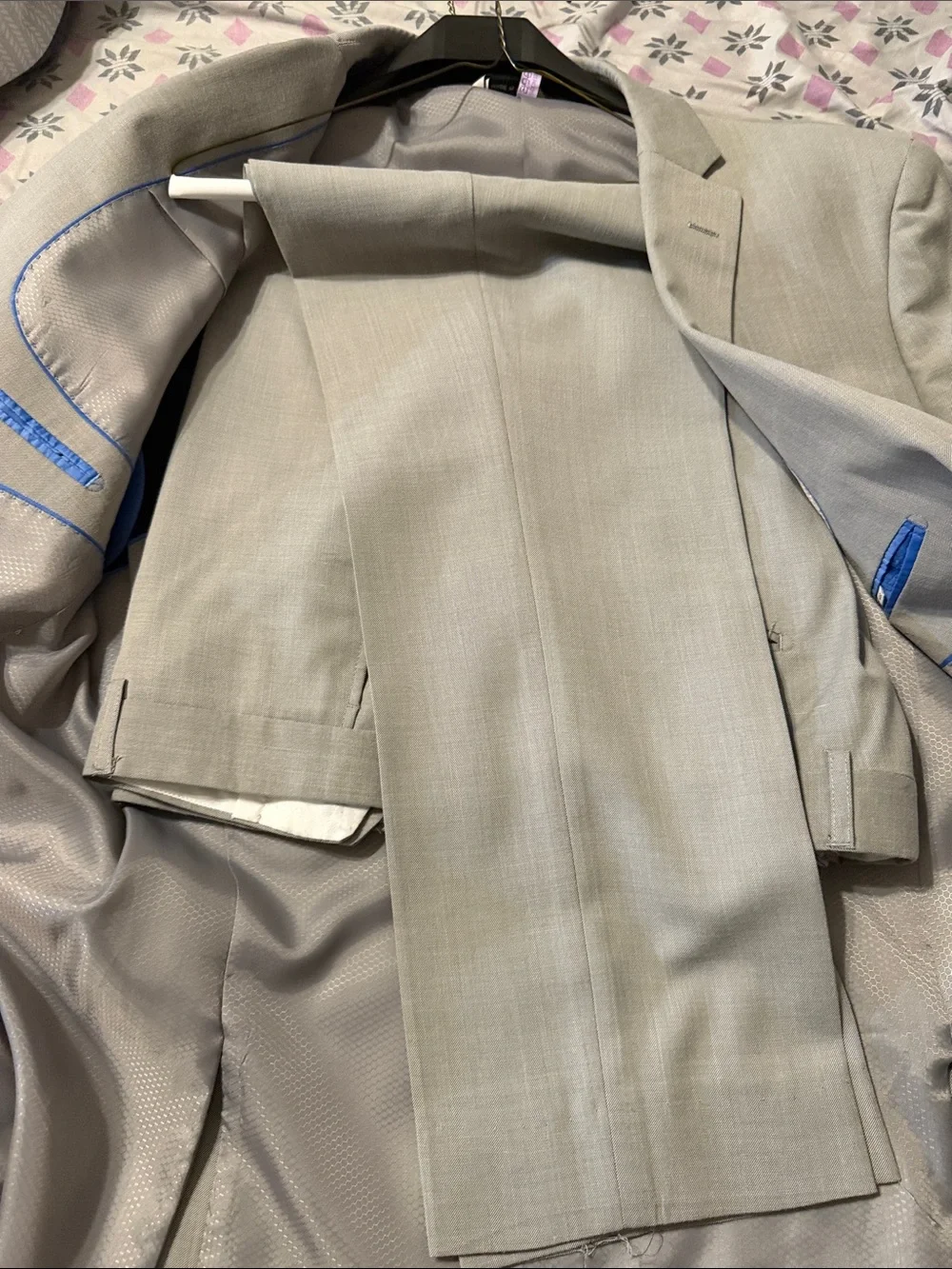 Men's Light grow  Two-Piece Suit Blazer & Trousers 46L 38W