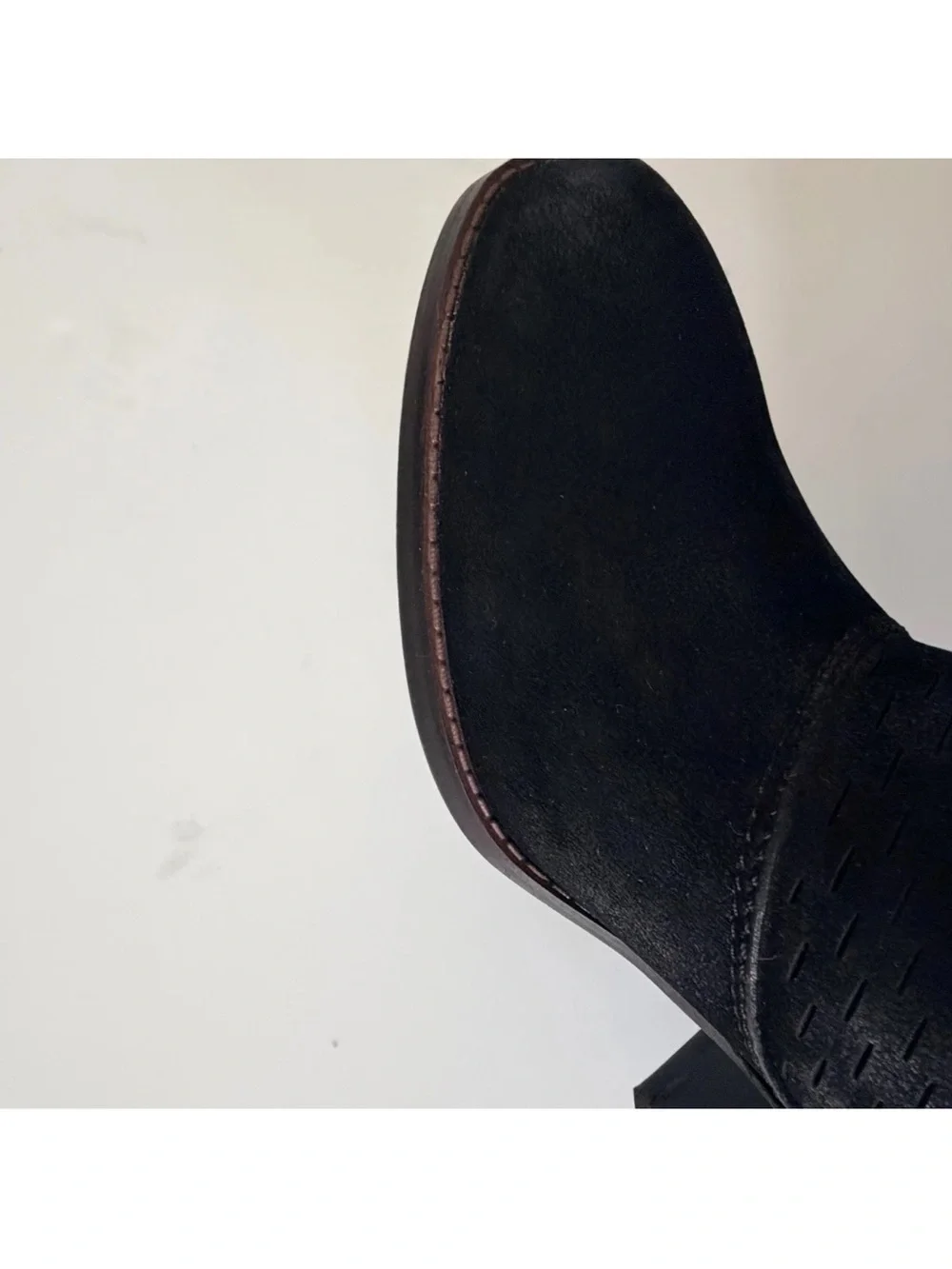 BareTraps stylish by ankle