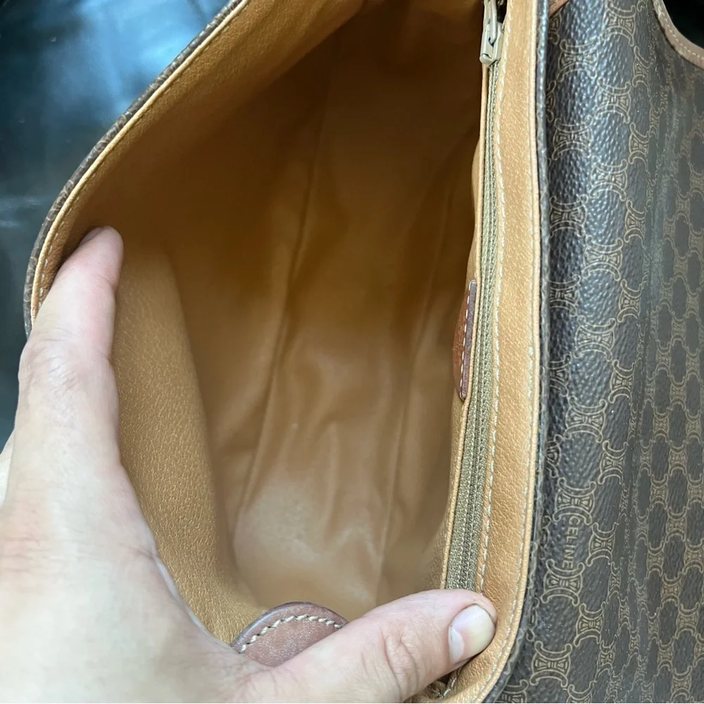 CELINE Vintage Macadam Crossbody (excellent‎ condition)