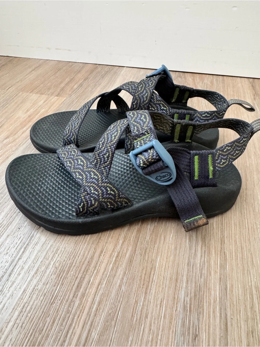 Chaco classic youth
