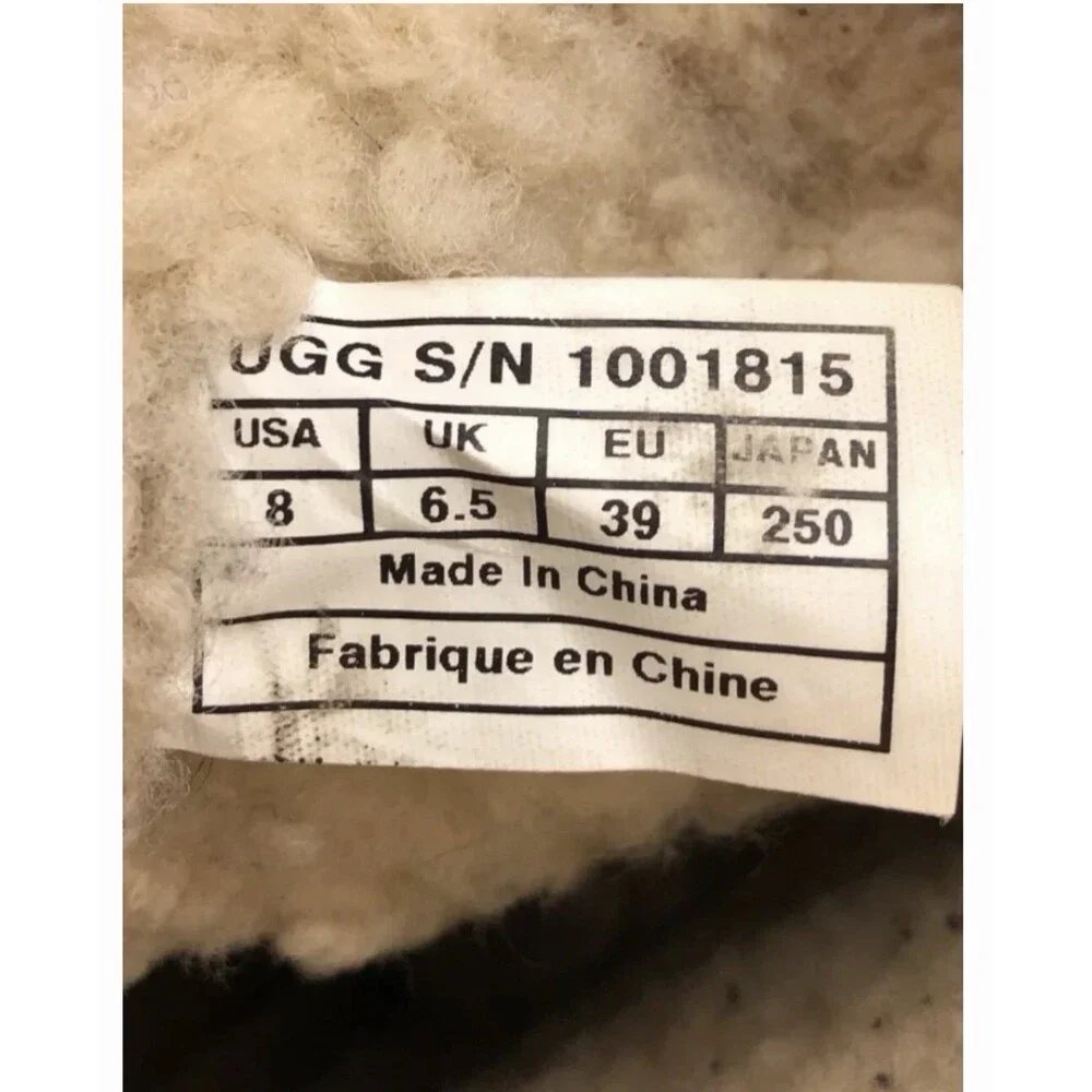 UGG blended while
