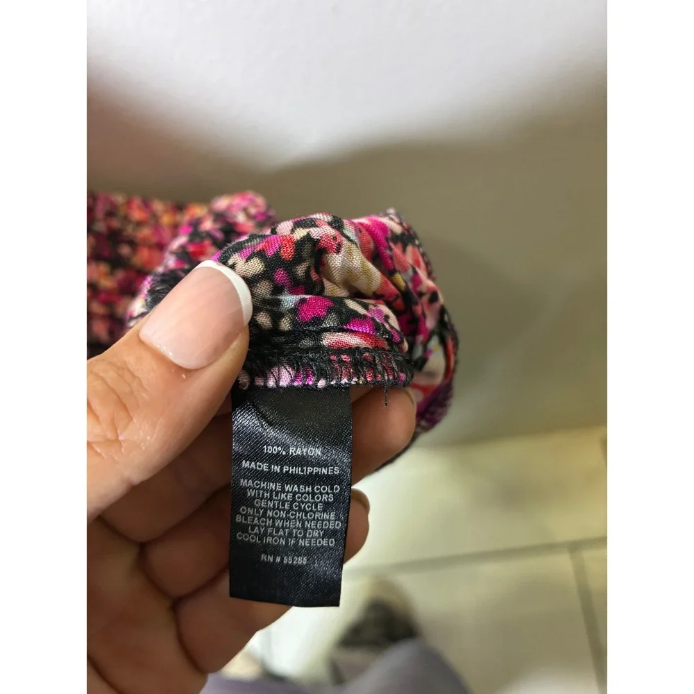 Express vibrant floral