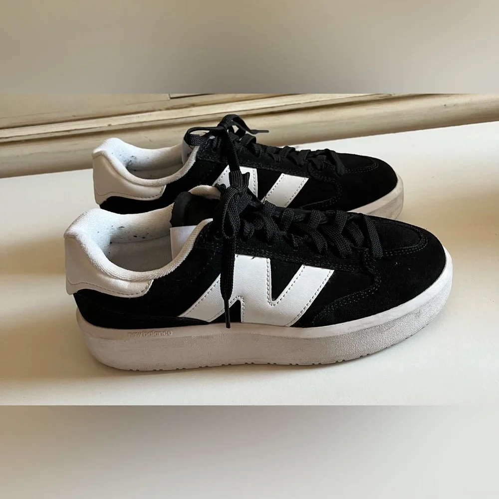 New Balance CT302 Athletic Shoe - Black & White Men’s 8 Women’s 9.5 Sneakers
