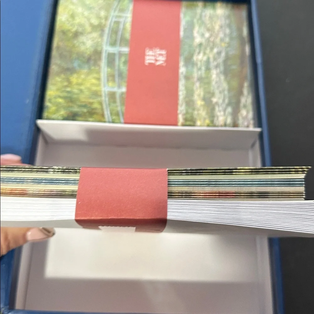 the metropolitan museum of Art box designs