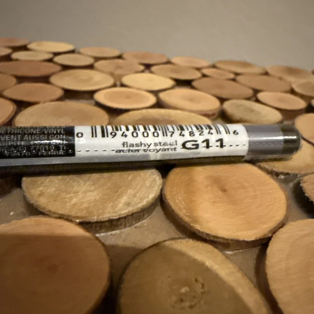 Avon glimmersticks chromes