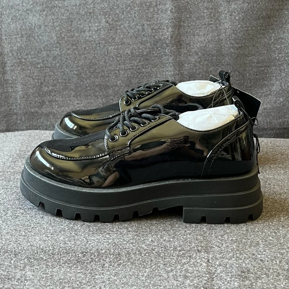 Forever 21 Black Patent Leather Platform Oxfords