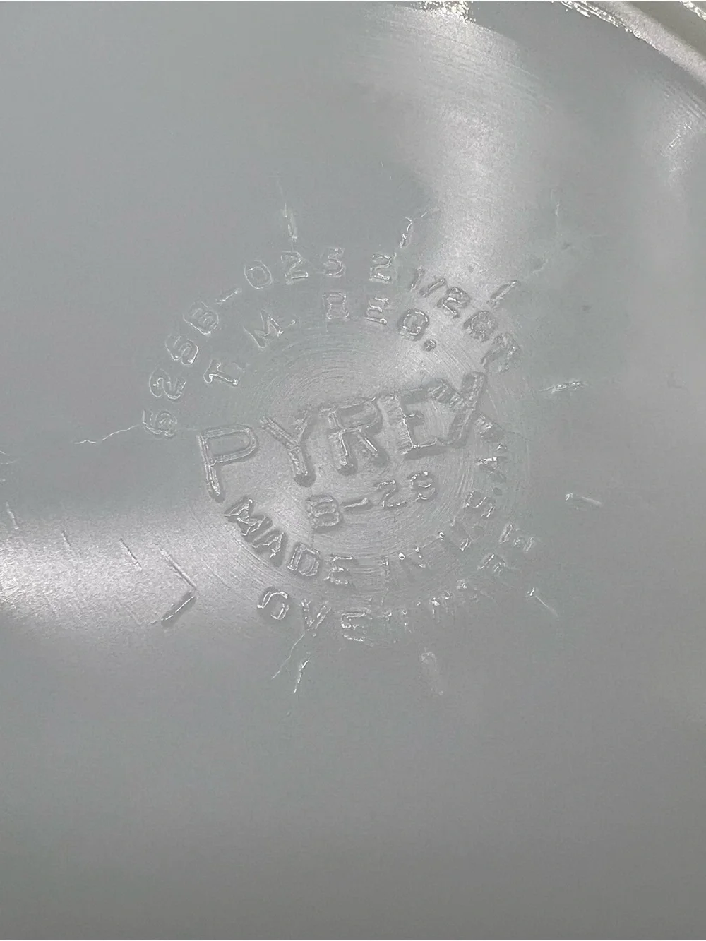 Pyrex ovenware square