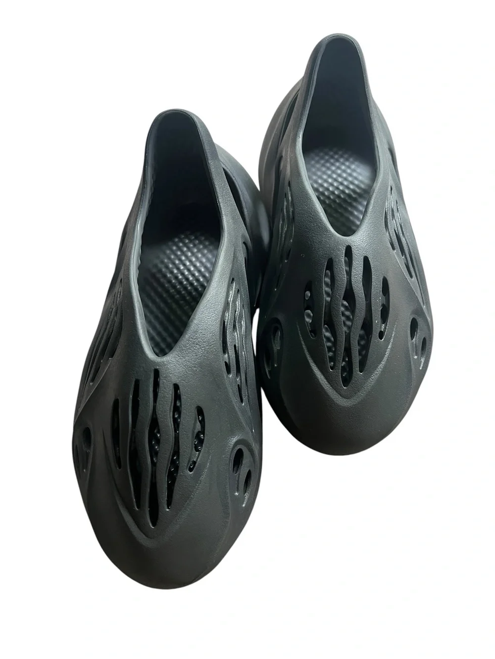 adidas lightweight slip
