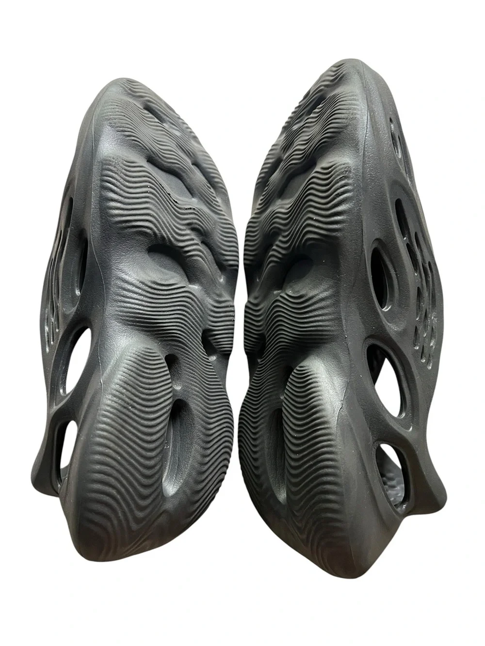 adidas lightweight slip
