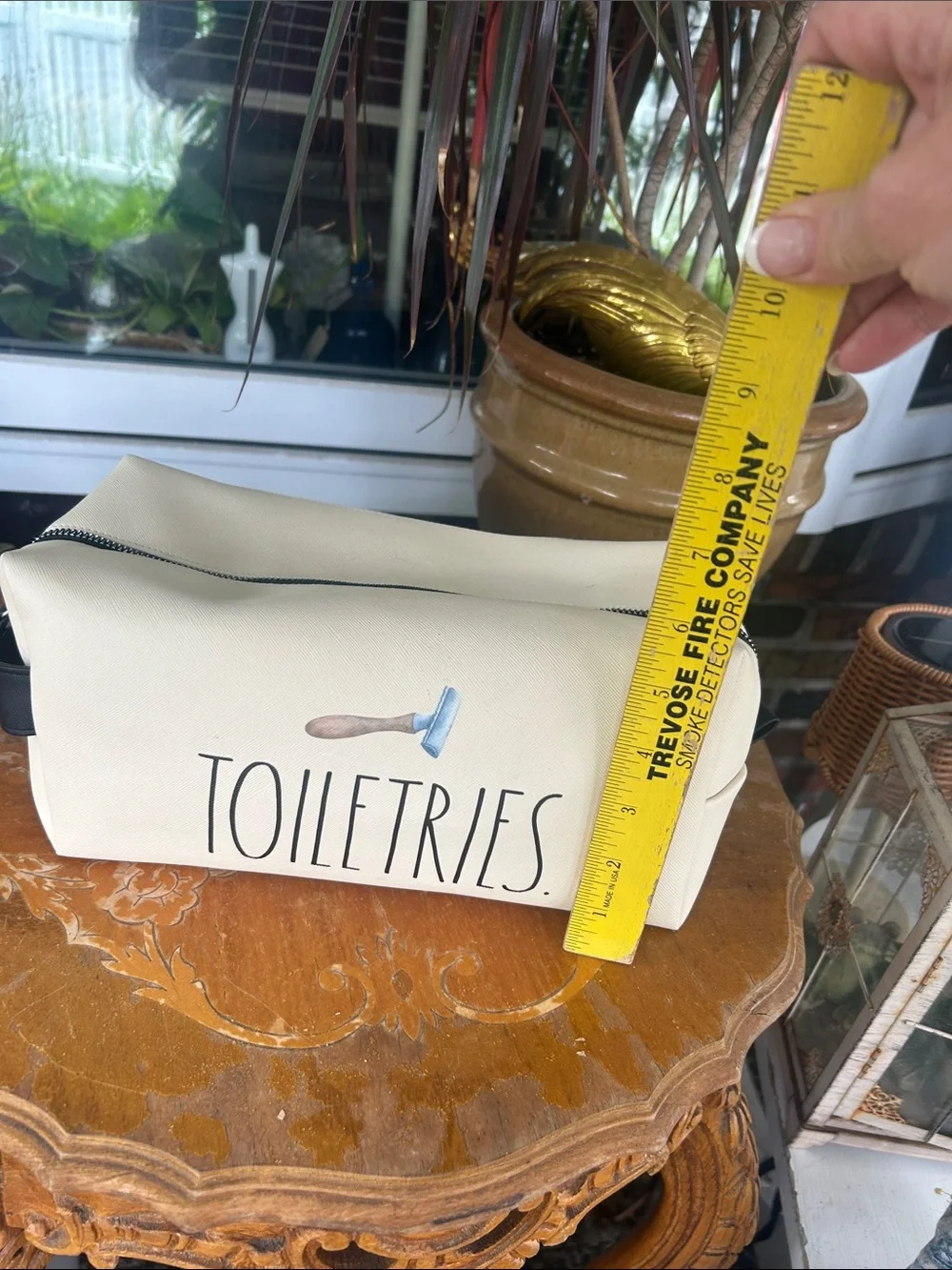 TOILETRIES Bag