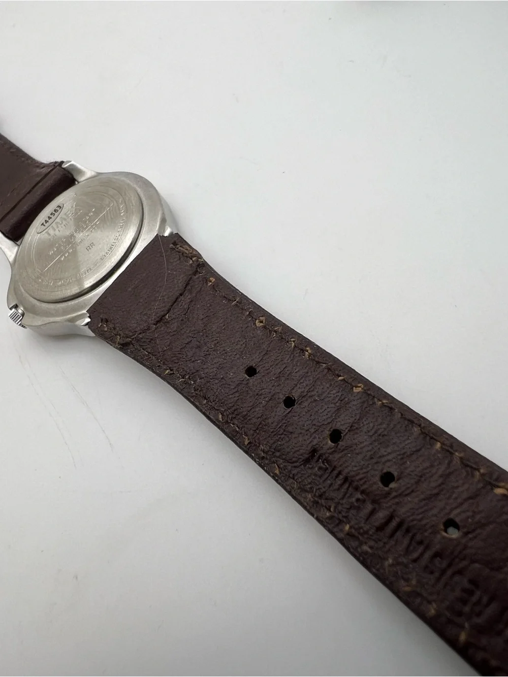 Timex expedition red