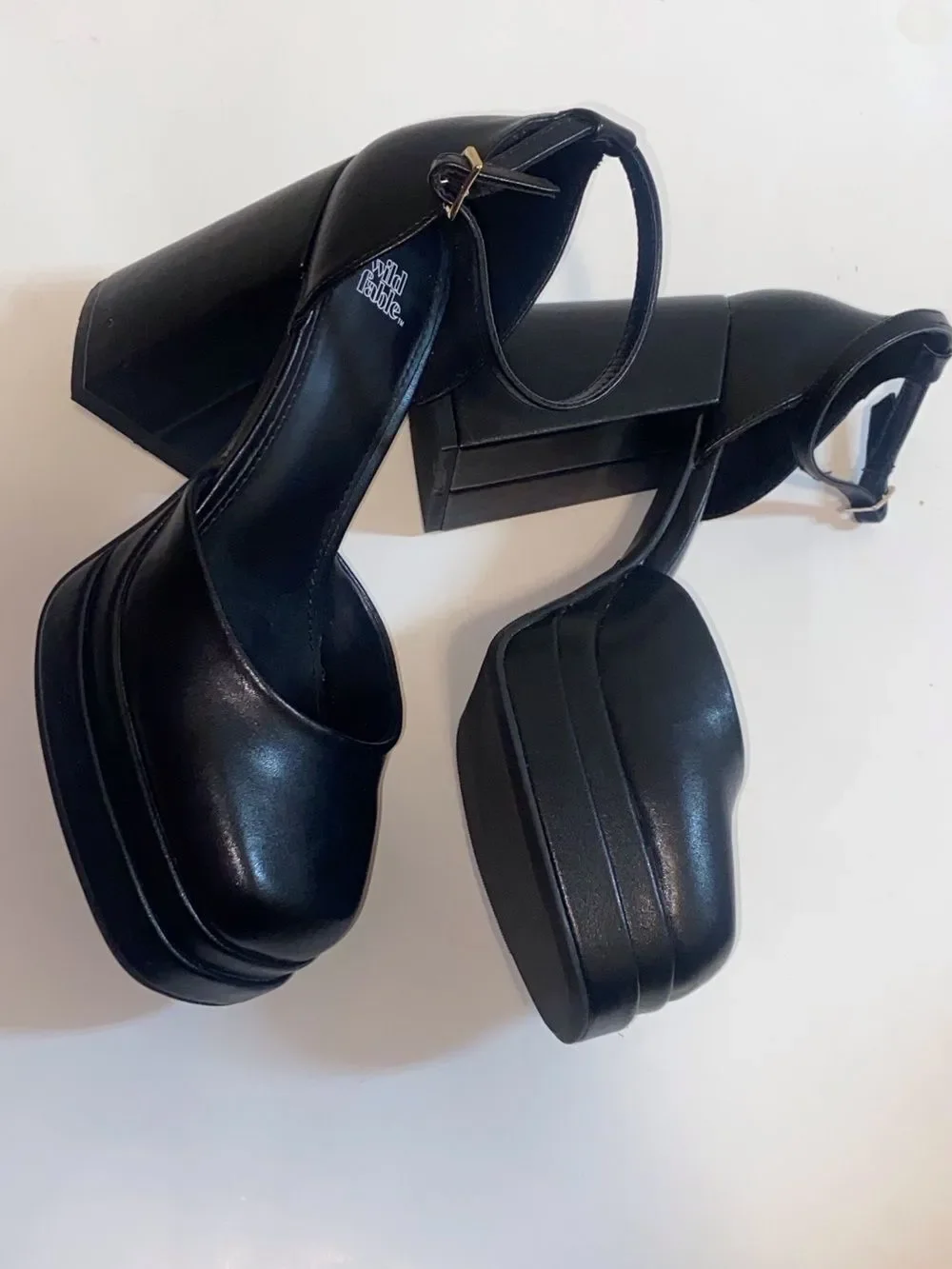 wild fable sleek black